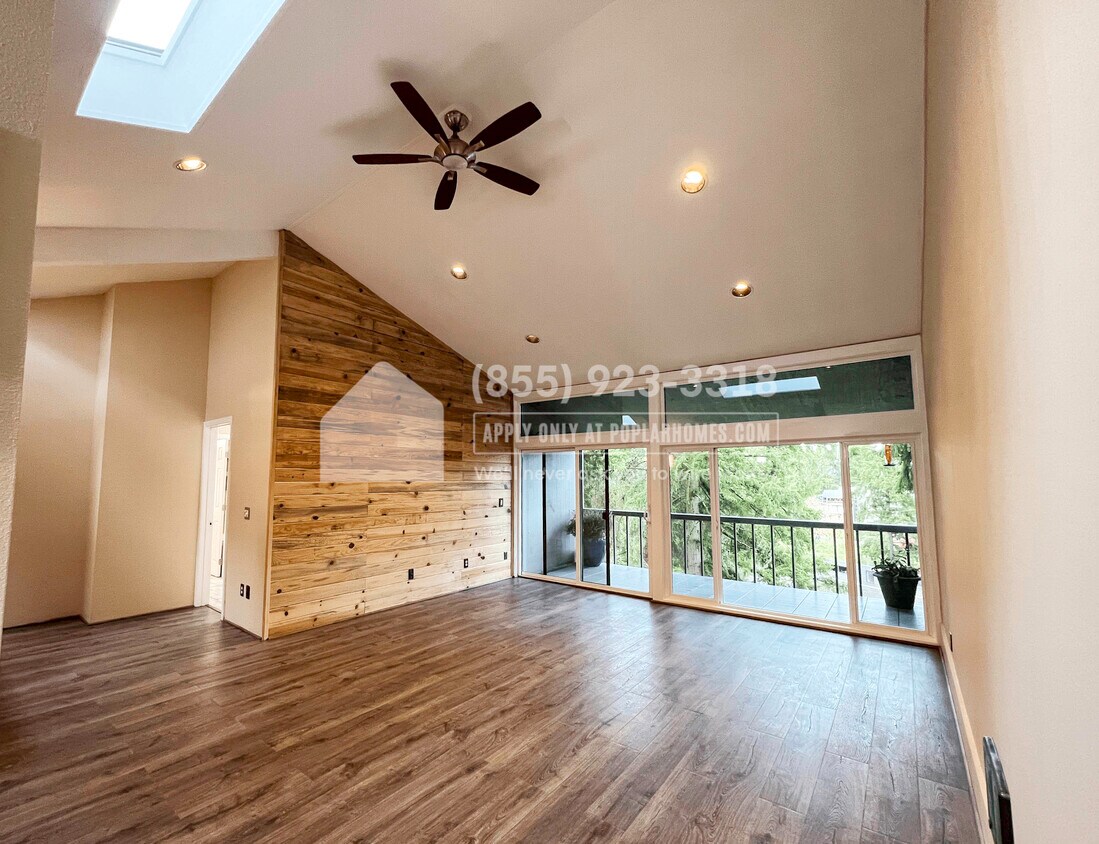 6268 137th Pl NE Unit 240, Redmond, WA 98052 Condo for Rent in