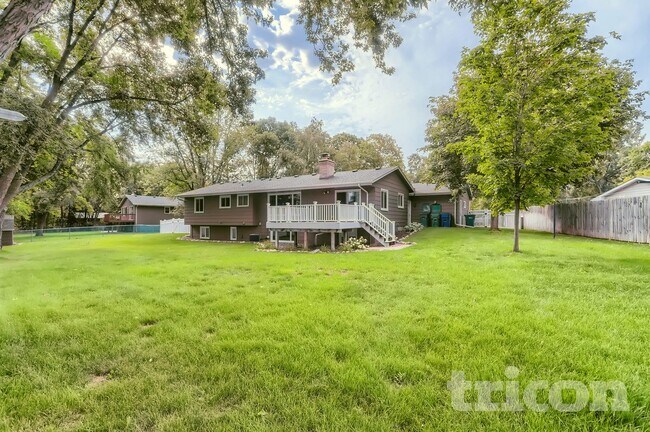 Foto del edificio - 17230 14th Ave N