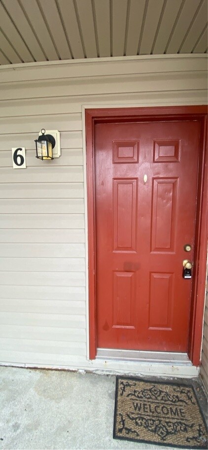 Foto del edificio - 6376 Applecross Ave