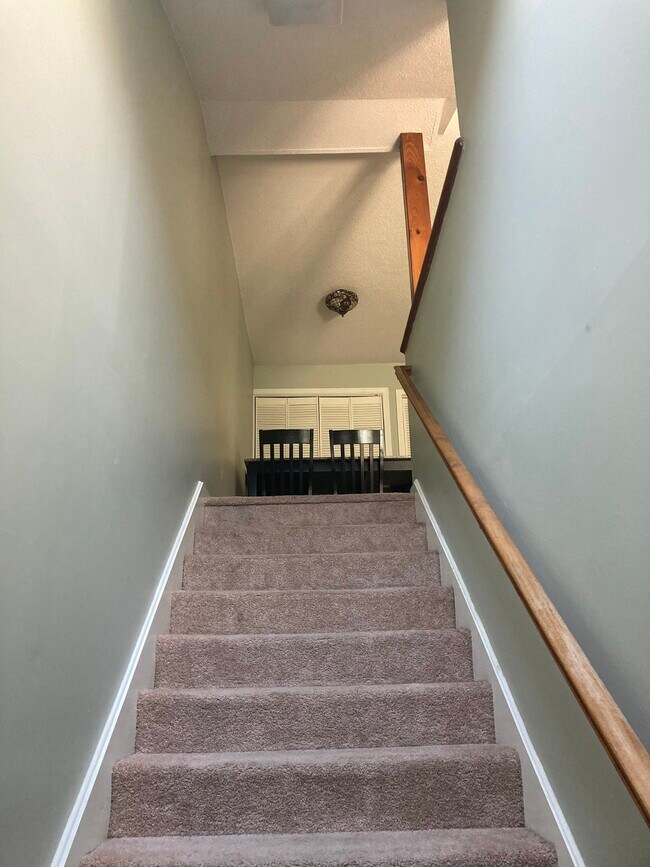 Foto del edificio - 210 Springbrook Cir