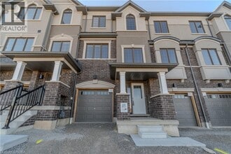 Building Photo - 620 Colborne St W