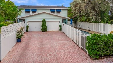 Building Photo - 663 Ponce de Leon Dr