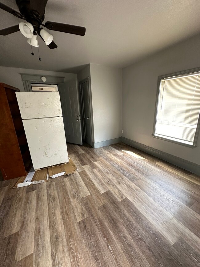 Building Photo - 2419 Pannell St