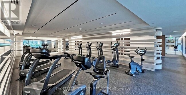 Building Photo - 25 Adra Grado Way