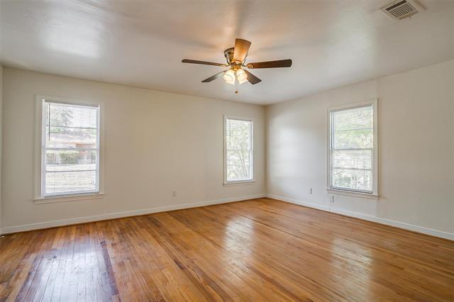 Foto del edificio - 3645 E Washburn Ave