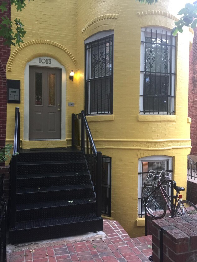 Foto principal - 1013 P St NW