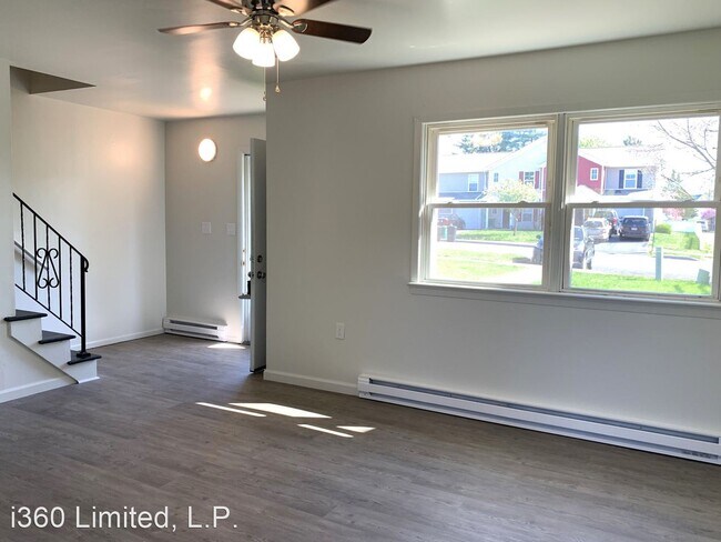 Building Photo - 3 br, 1 bath House - 110 Buchanan Street