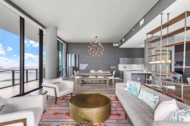 Foto del edificio - 480 NE 31st St