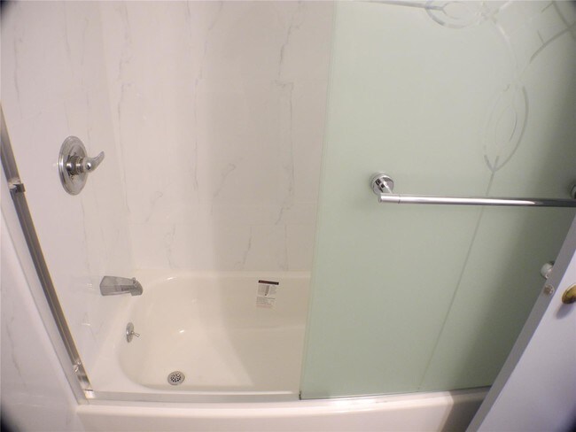 Foto del edificio - 158-12 65th Avenue