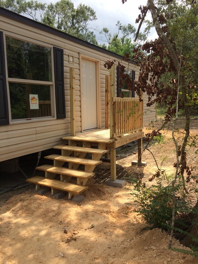 121 Eli Rd, Iowa, LA 70647 House Rental in Iowa, LA