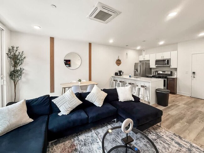 Foto del edificio - 1214 N American St