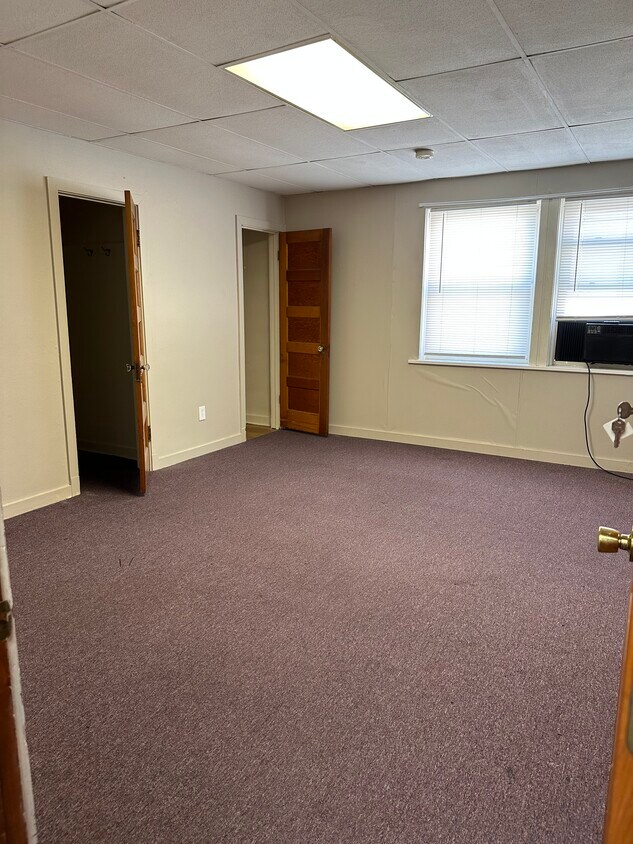 523 Washington Ave Unit 5, Iowa Falls, IA 50126 Apartments in Iowa