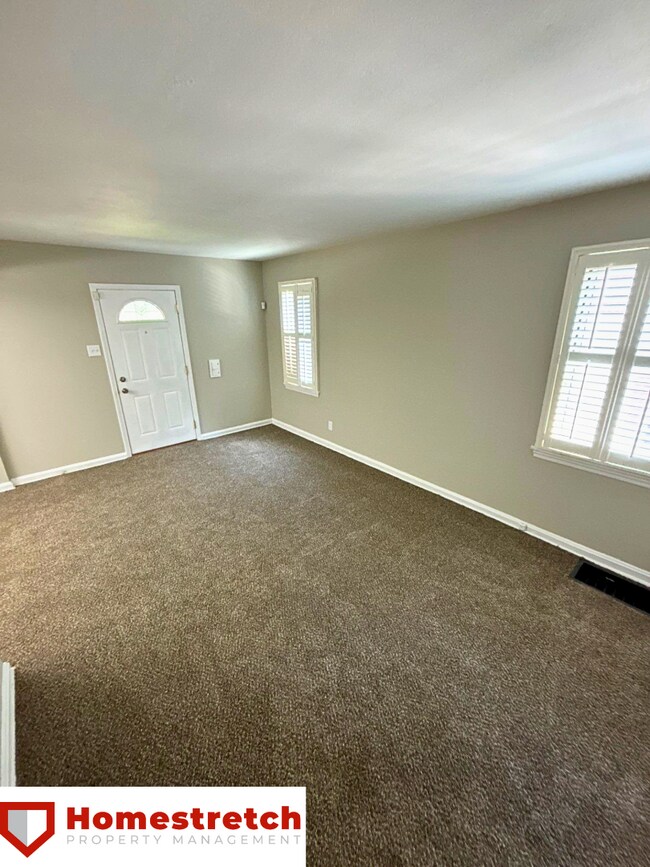 Foto del edificio - 7502 Mallard Dr