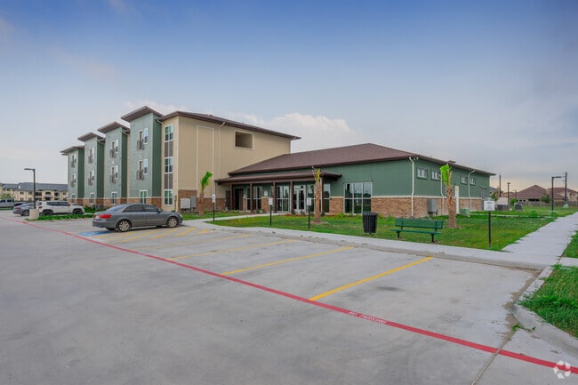 Foto del edificio - Avanti Legacy Bayside