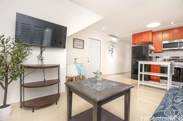 Building Photo - 922 21st Ave