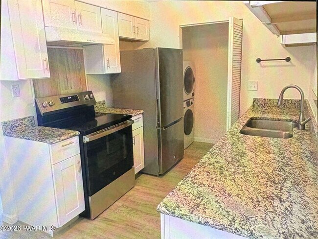 Foto del edificio - 135 S Arizona Ave