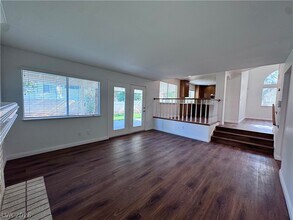 Building Photo - 9721 Cascade Falls Ave