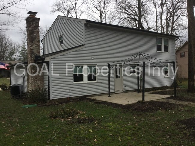 Building Photo - 4335 Ashwood Dr