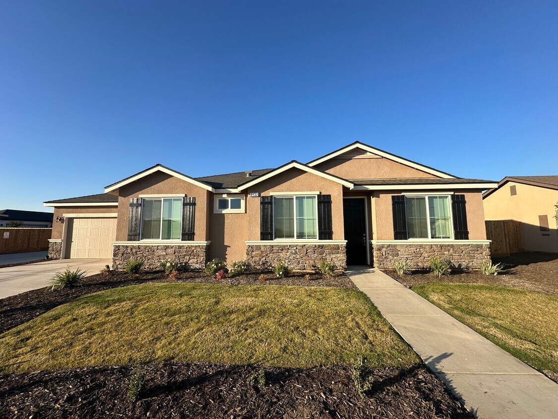 Primary Photo - Newly built by San Joaquing Valley homes c...