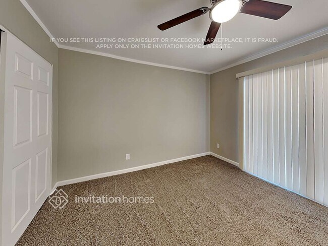 Foto del edificio - 3748 E Charter Oak Rd