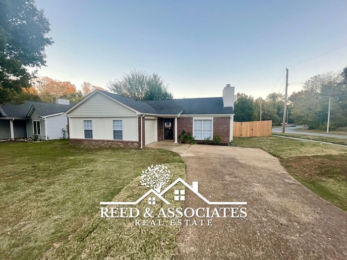 Primary Photo - Charming Raleigh Home