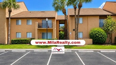 Building Photo - 5220 Via Hacienda Cir