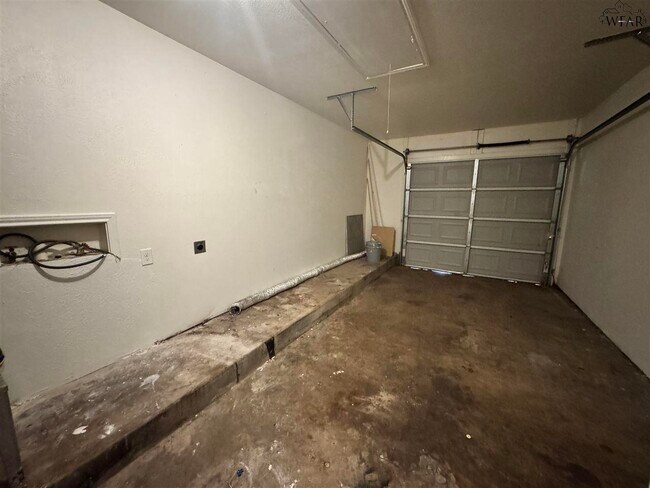 Building Photo - 109 Wood Cir