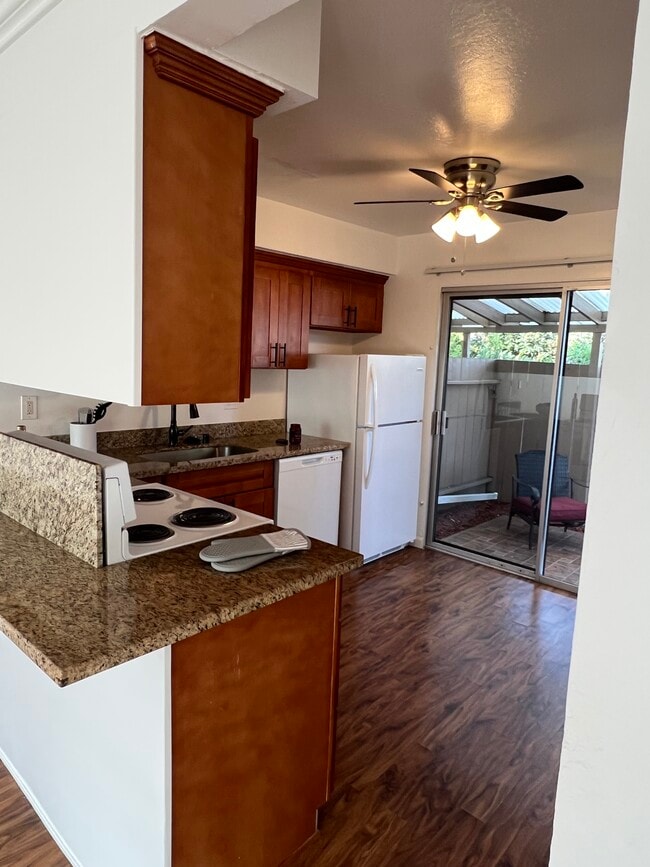Building Photo - Meritage Apartments