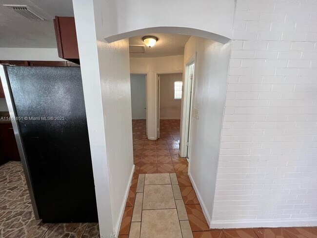 Foto del edificio - 3620 NW 210th Terrace