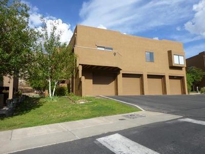 Foto del edificio - FOOTHILLS 3 Bedroom 2.5 Bath with garage  ...