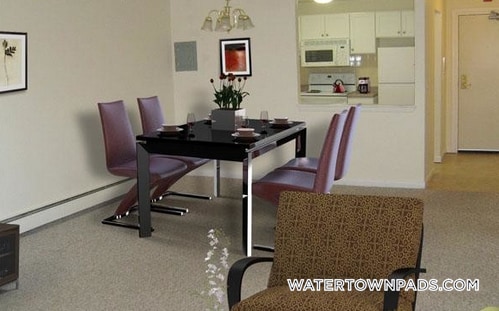 Building Photo - 16 Whites Ave