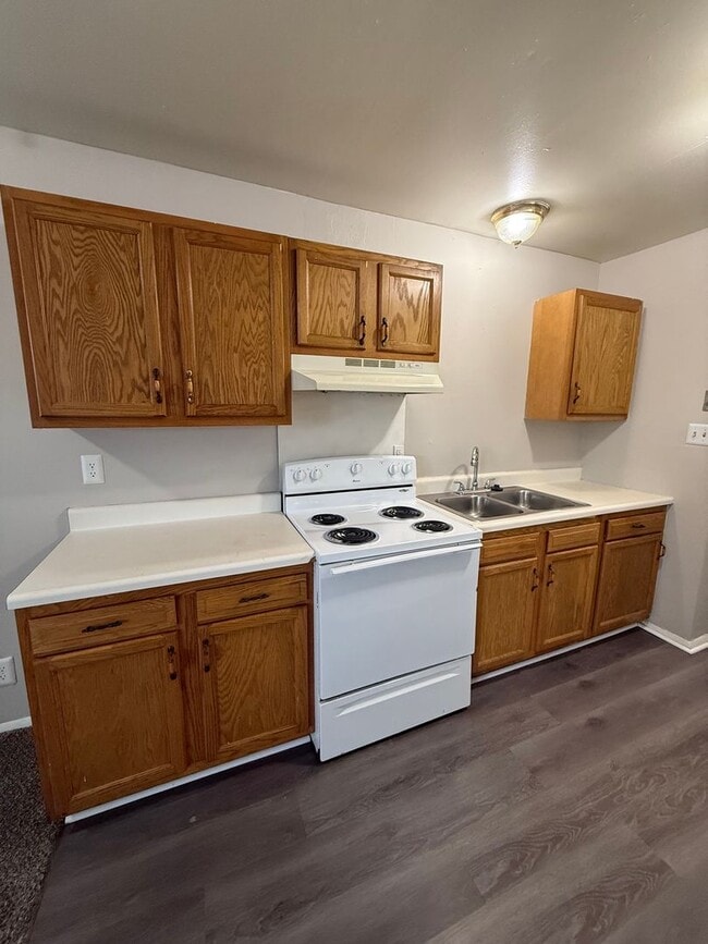 Building Photo - Cozy 1-Bedroom Bungalow – Easy Single-Level Living