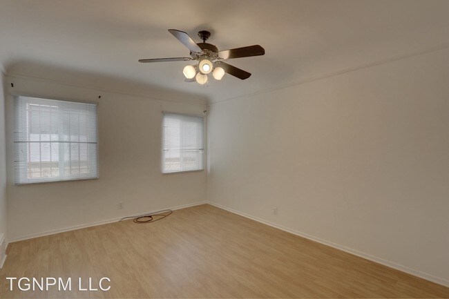 Foto del edificio - 3 br, 2 bath House - 7950 West 4th St