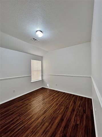 Foto del edificio - 7221 Fossil Hill Dr