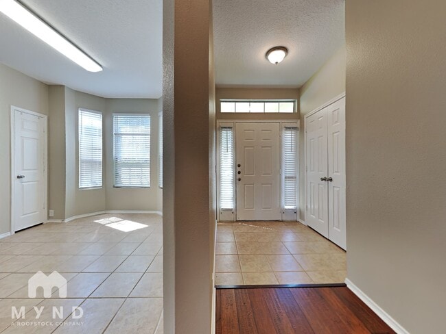 Building Photo - 2250 Prairie Forest Tr