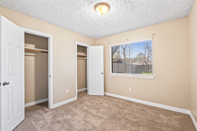 Building Photo - 311 Windward