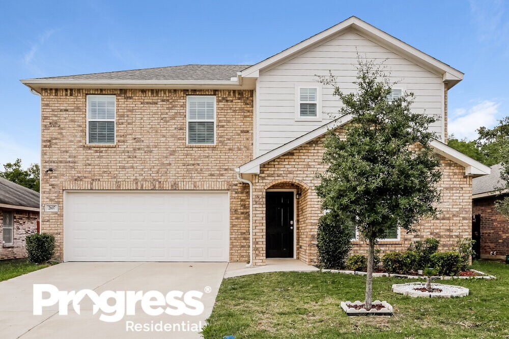 Primary Photo - 2607 Cypress Point Dr