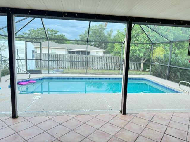 Foto del edificio - 1841 Fallon Blvd NE