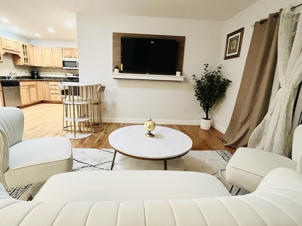 Foto principal - 168A Houghton St