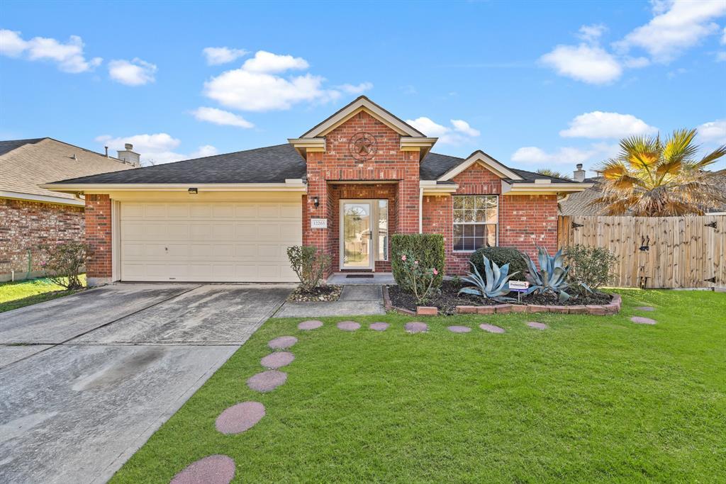 Foto principal - 12263 Lavon Dr