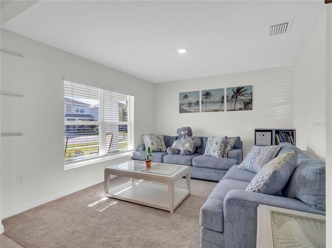 Foto del edificio - 16767 Sunburst Lake St