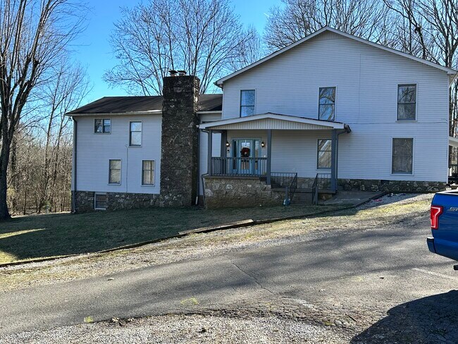 Foto del edificio - 1424A Rock Springs Rd