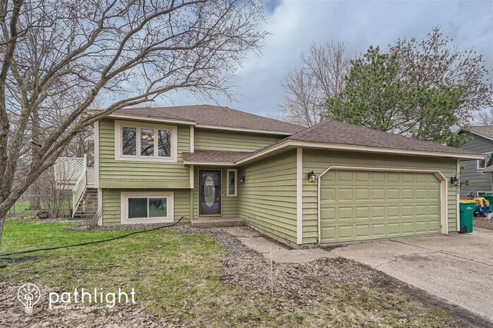 Primary Photo - 10385 Bluebird Street Northwest, Coon Rapi...