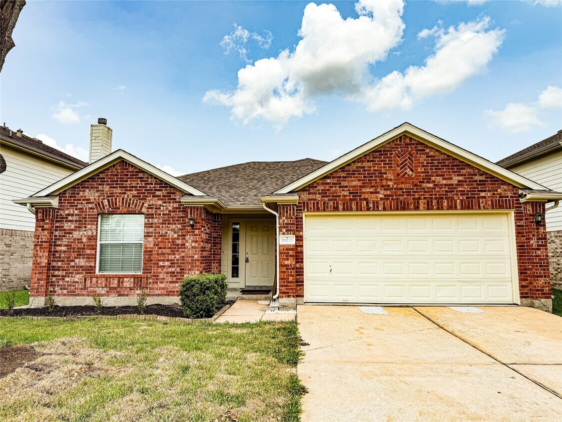 Foto principal - 18118 Mayfield Meadow Ln