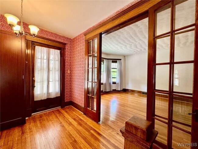 Foto del edificio - 63 Claremont Ave