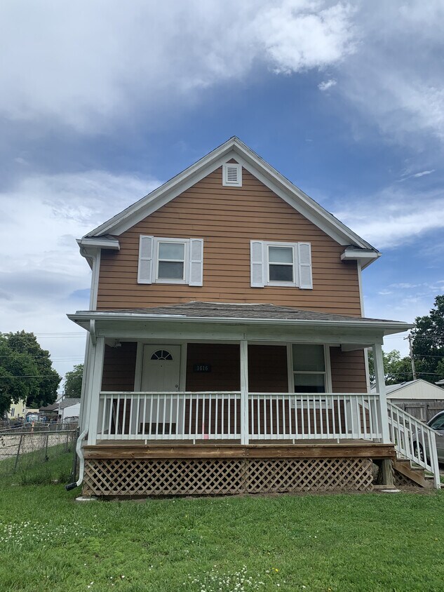 Primary Photo - 1616 N 24th St