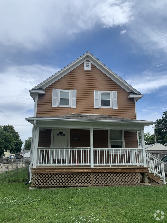 Building Photo - 1616 N 24th St