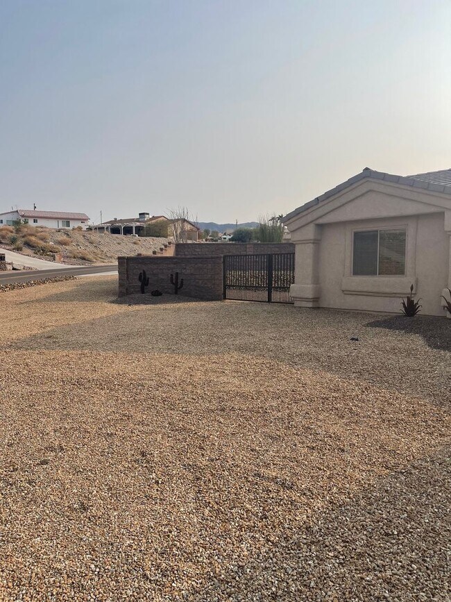 Foto del edificio - Unfurnished Long Term - Available now