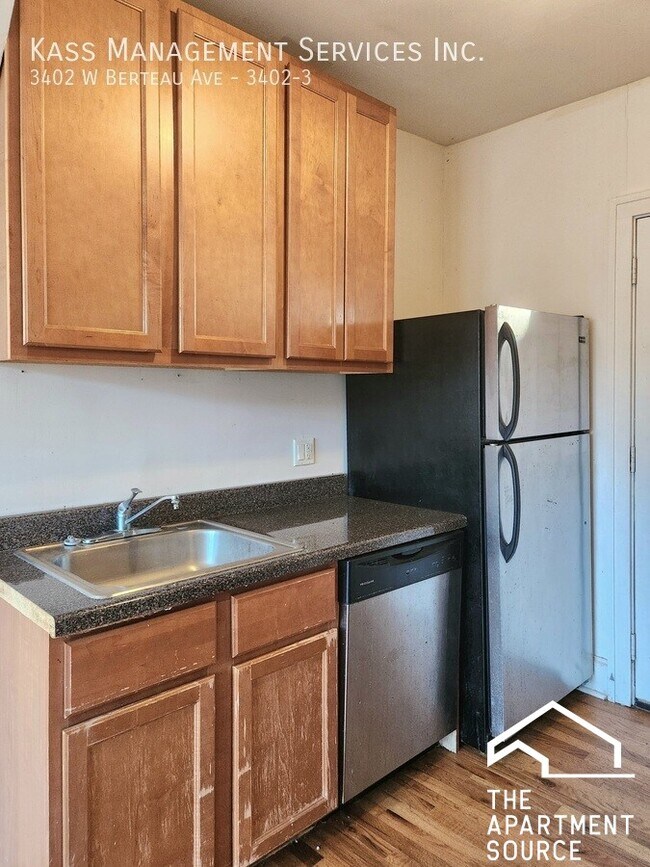 Foto del edificio - 4204 N Kimball Ave