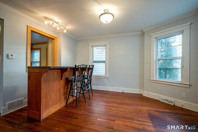 Foto del edificio - 166 Beaver St